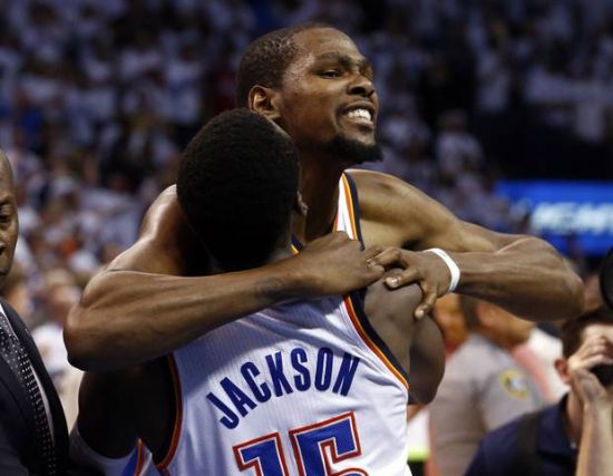 克拉滕伯格：如果伊萨克不去利物浦，我看好阿森纳英超夺冠（克拉滕伯格：伊萨克若不投利物浦，阿森纳最有望问鼎英超）