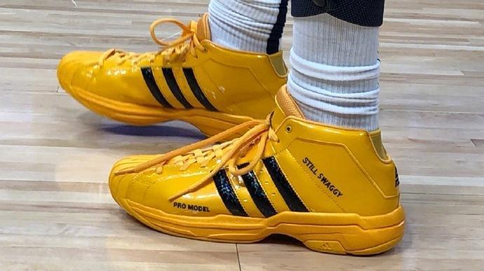 廷贝尔：厄德高是显而易见的领袖；无论如何战胜拜仁都是大事（廷贝尔：厄德高领袖气质毋庸置疑，无论方式如何，击败拜仁都意义重大）