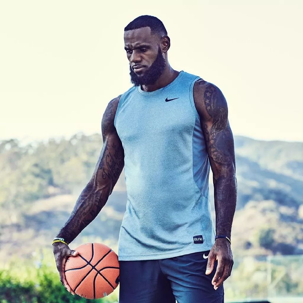 德天空：博埃可能离开拜仁，加拉塔萨雷依然在密切关注（德天空：博埃或将从拜仁离队，加拉塔萨雷仍紧密关注）