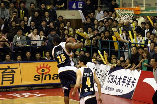 雷克瑟姆CEO：埃里克森经纪人最初以为我们想签球员拍纪录片（雷克瑟姆CEO称：埃里克森经纪人起初误以为我们签他是为了拍纪录片）